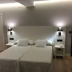 La Cruz *